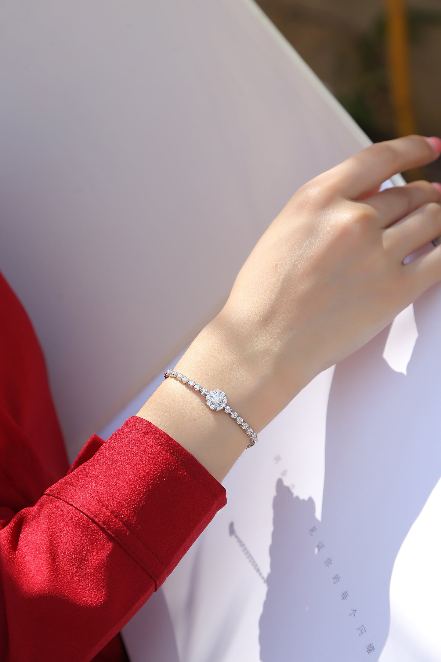 Elegant silver bracelet set featuring premium moissanite and platinum-plated S925 silver
