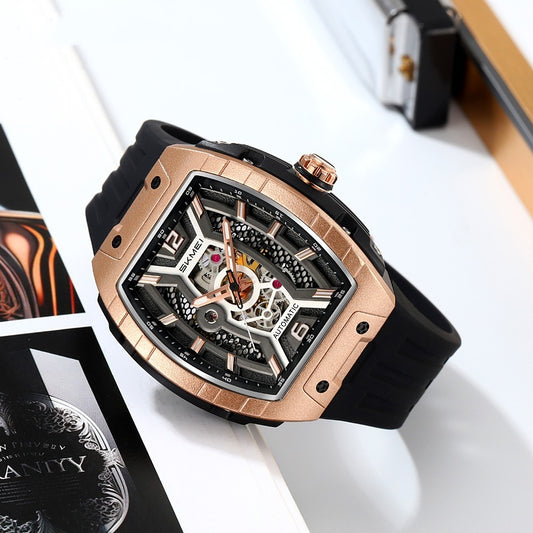 Men's wine barrel style automatic watch with luminous dial and waterproof design