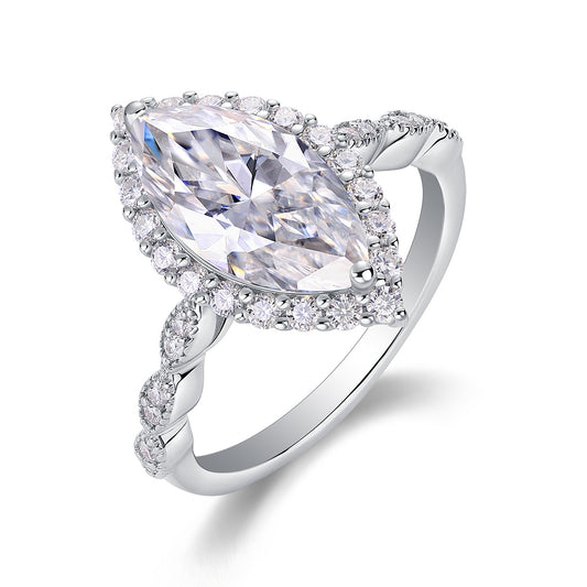 Starlight Craze – Platinum-Plated Moissanite Ring in S925 Sterling Silver with Luxurious Diamond Detail