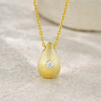Dreamy Water Drop moissanite necklace pendant set crafted in S925 silver with gold plating, diamond-tested quality