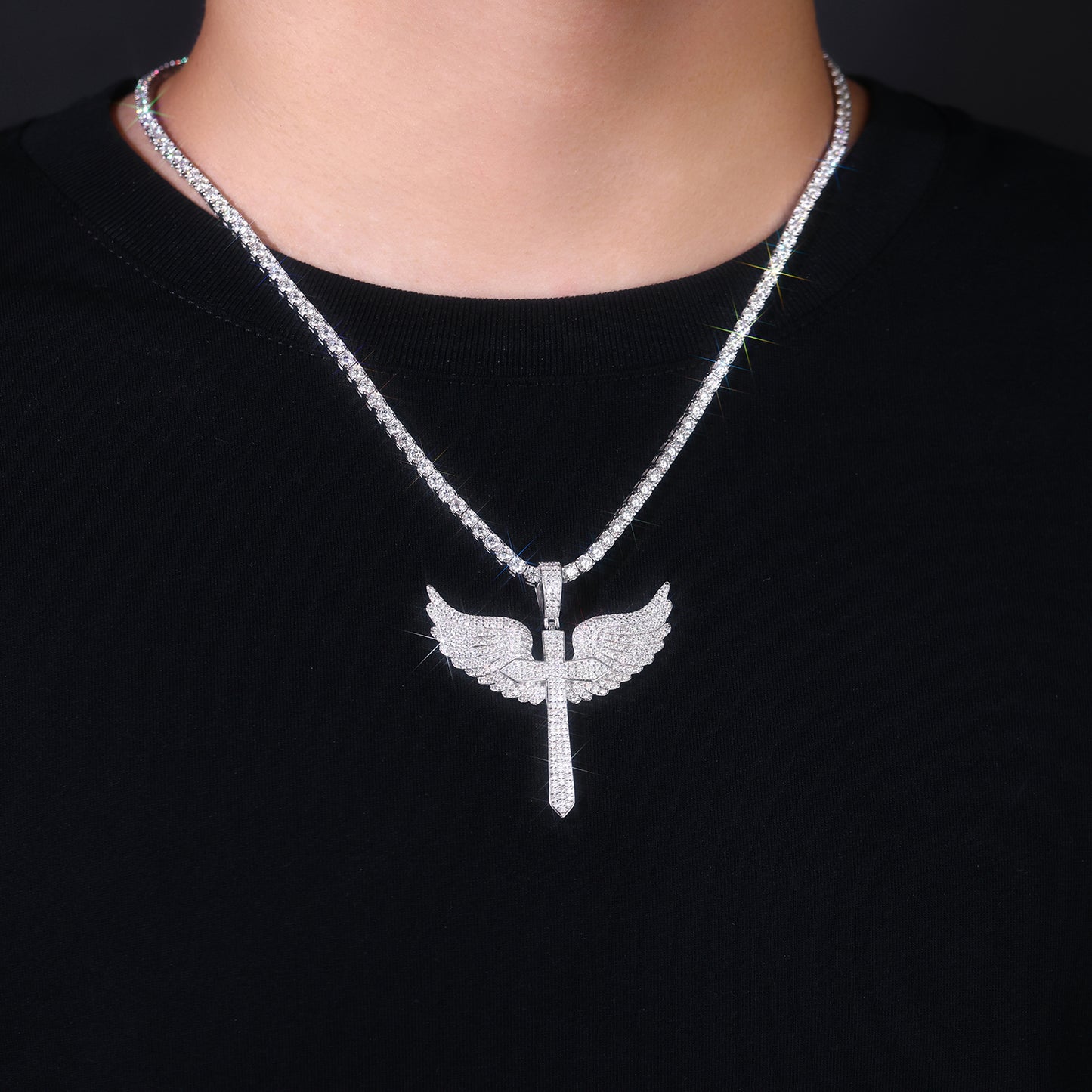 Angel Wings Moissanite Necklace Pendant – S925 Silver Platinum-Plated