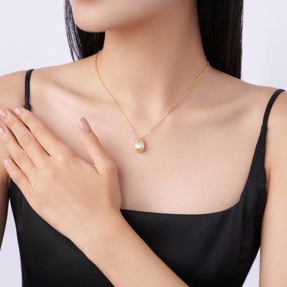 Dreamy Water Drop moissanite necklace pendant set crafted in S925 silver with gold plating, diamond-tested quality